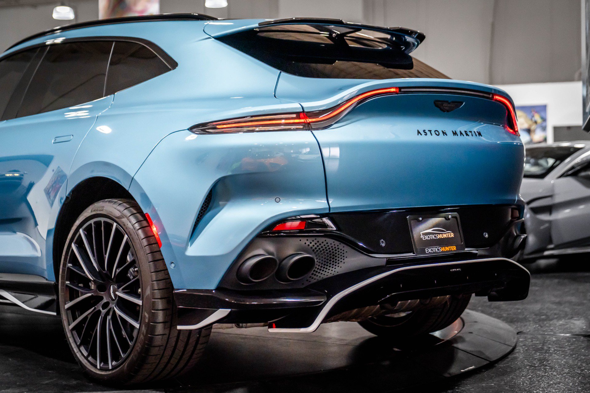 Used 2023 Aston Martin DBX 707 AWD/4WD image 15