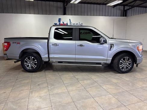 Used 2022 Ford F150 XL w/ STX Appearance Package RWD image 5