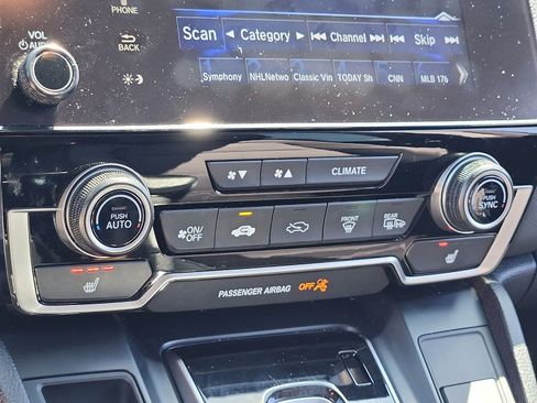 Used 2021 Honda CR-V Touring image 16