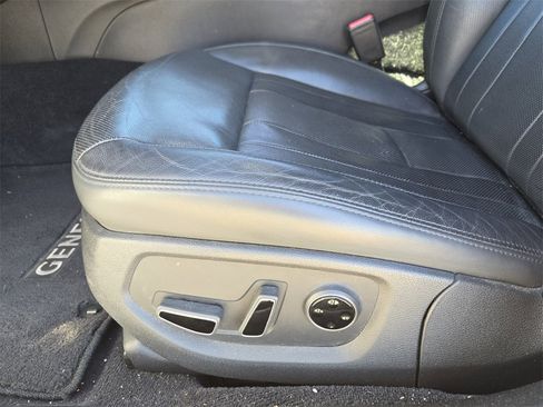 Used 2017 Genesis G80 3.8 w/ Option Group 02 image 19