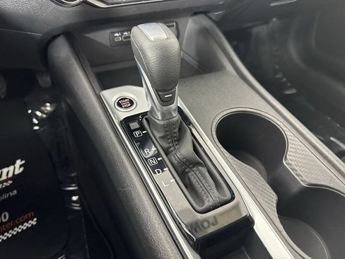 Used 2025 Nissan Altima 2.5 SV FWD image 25