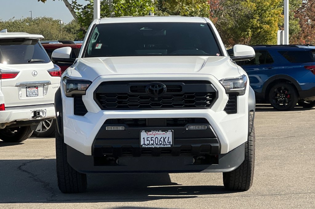 Certified 2026 Toyota Tacoma TRD Off-Road w/ TRD Off Road Premium Package AWD/4WD image 11
