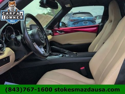 Used 2019 MAZDA MX-5 Miata RF Grand Touring RWD image 17