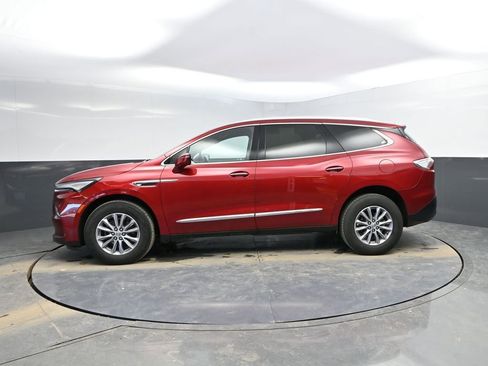 Used 2024 Buick Enclave Premium image 6