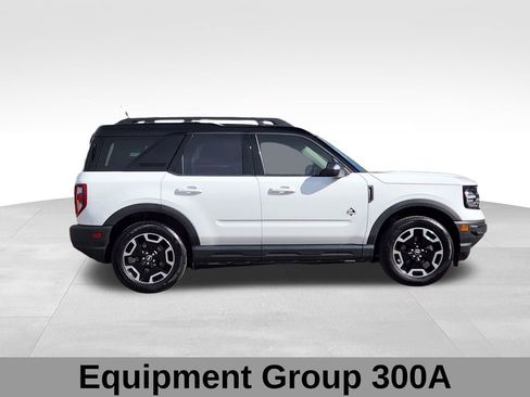 Certified 2024 Ford Bronco Sport Outer Banks w/ Tech Package AWD/4WD image 3