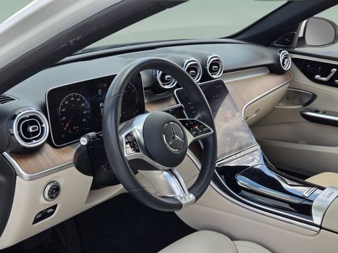 Used 2023 Mercedes-Benz C 300 Sedan image 14