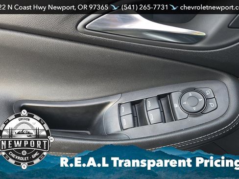 Used 2024 Buick Encore GX Sport Touring image 11