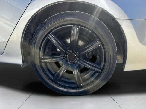 Used 2010 Honda Accord EX-L image 76