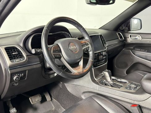 Used 2021 Jeep Grand Cherokee Limited AWD/4WD image 4