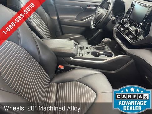 Used 2021 Toyota Highlander XSE AWD/4WD image 5