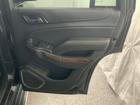 Used 2017 Chevrolet Tahoe Premier AWD/4WD image 25