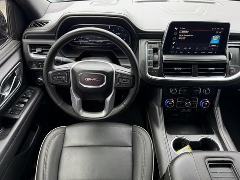 Used 2023 GMC Yukon SLT w/ SLT Premium Package RWD image 16