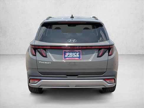 Used 2026 Hyundai Tucson SEL FWD image 7