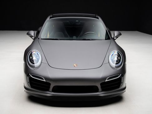 Used 2014 Porsche 911 Turbo S AWD/4WD image 6
