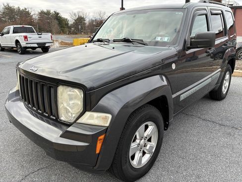 Used 2010 Jeep Liberty Sport w/ Popular Equipment Group image 1