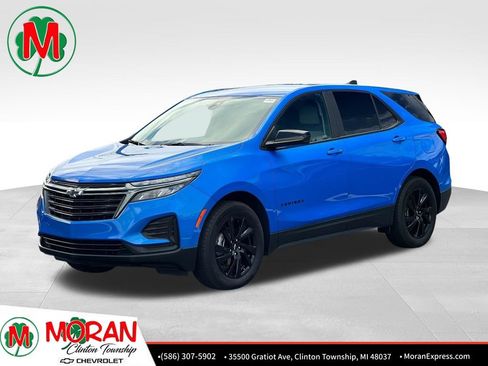 Certified 2024 Chevrolet Equinox LS w/ LS Convenience Package FWD image 1