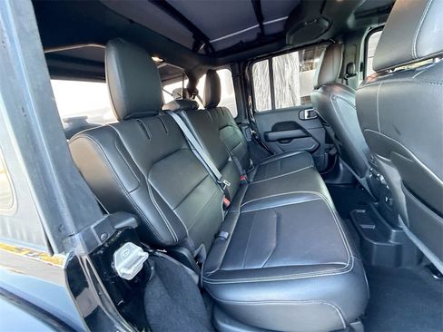 Used 2021 Jeep Wrangler Unlimited Sahara image 30