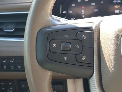 Used 2022 GMC Yukon XL Denali w/ Denali Ultimate Package image 15