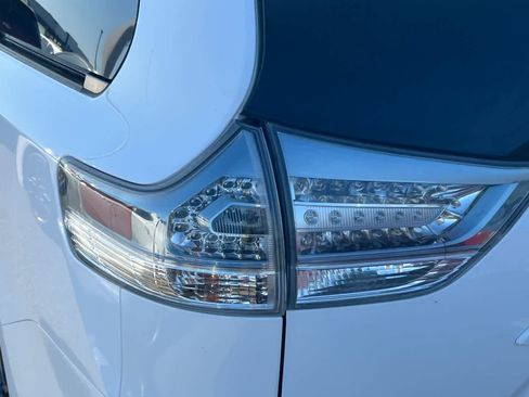 Used 2019 Toyota Sienna SE Premium AWD/4WD image 20