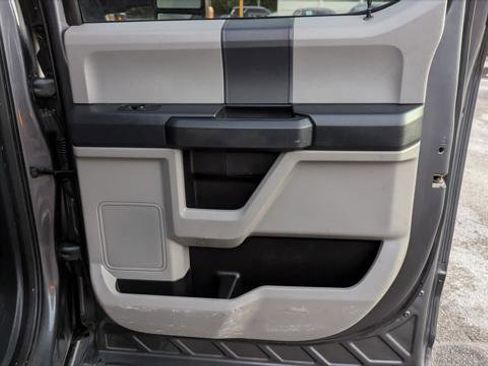 Used 2022 Ford F350 XL w/ STX Appearance Package RWD image 19
