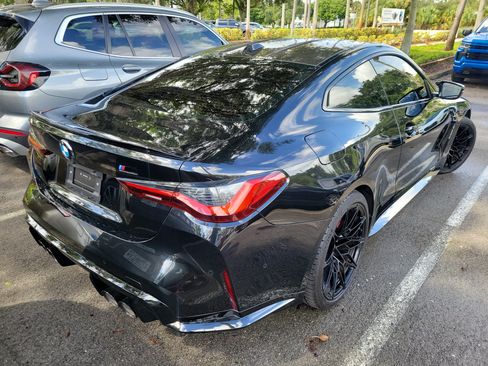 Used 2024 BMW M4 Competition w/ Executive Package RWD image 6