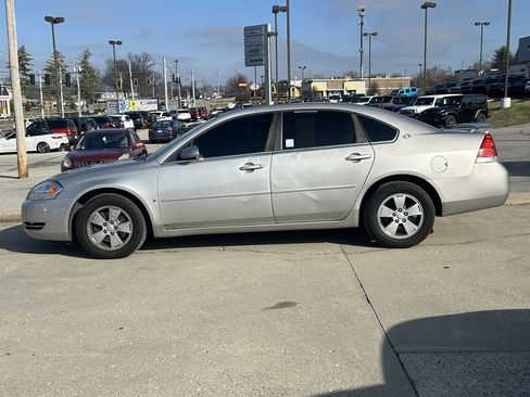Used 2008 Chevrolet Impala LT w/ Luxury Edition Package image 9