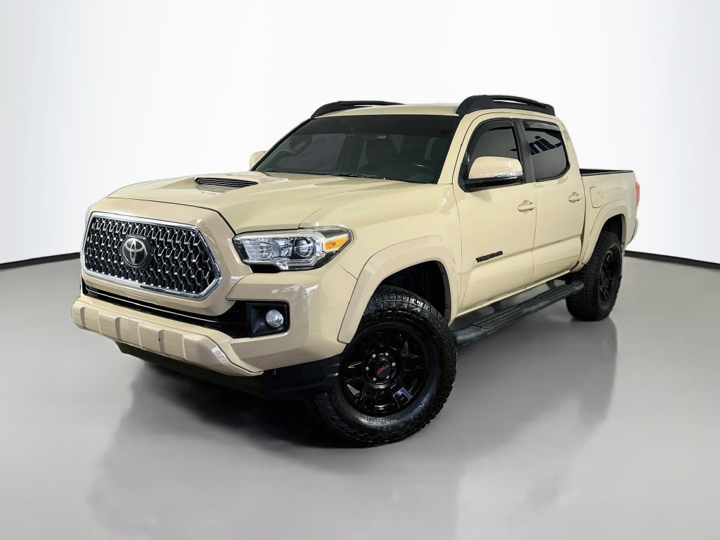 Used 2019 Toyota Tacoma TRD Sport RWD image 3
