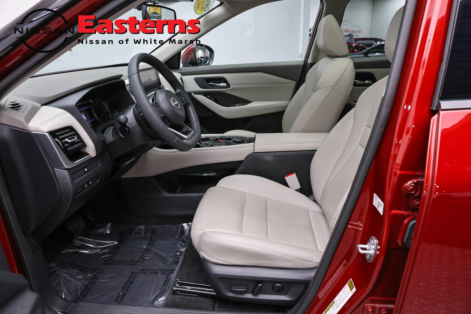 Used 2023 Nissan Rogue SL AWD/4WD image 14