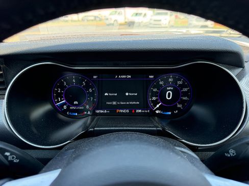 Used 2019 Ford Mustang GT Premium w/ Equipment Group 401A RWD image 36