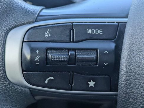 Used 2023 Kia Sportage LX AWD/4WD image 25