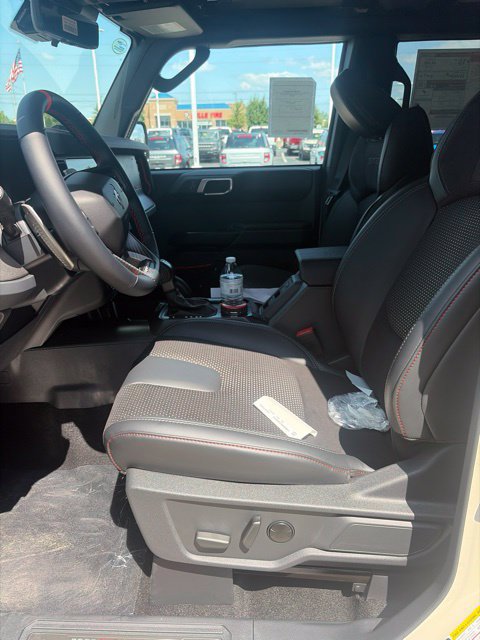 New 2026 Ford Bronco Raptor w/ Interior Carbon Fiber Pack AWD/4WD image 23