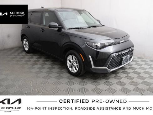 Certified 2025 Kia Soul LX w/ LX Technology Package FWD image 4