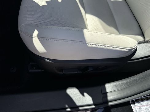 Certified 2025 MAZDA CX-30 AWD 2.5 S w/ Premium Package image 42