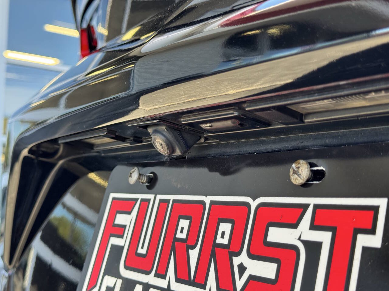 Used 2020 Chevrolet Camaro SS RWD image 9