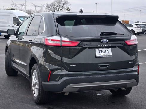 Used 2023 Ford Edge SEL w/ Convenience Package image 16