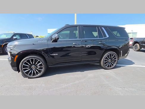 New 2026 Chevrolet Tahoe High Country image 16