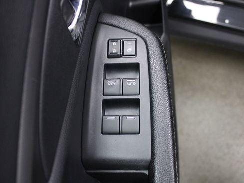 Used 2021 Honda Ridgeline Sport image 12
