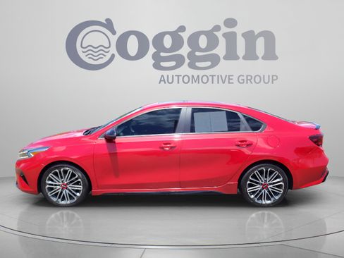 Used 2023 Kia Forte GT w/ GT2 Package FWD image 2