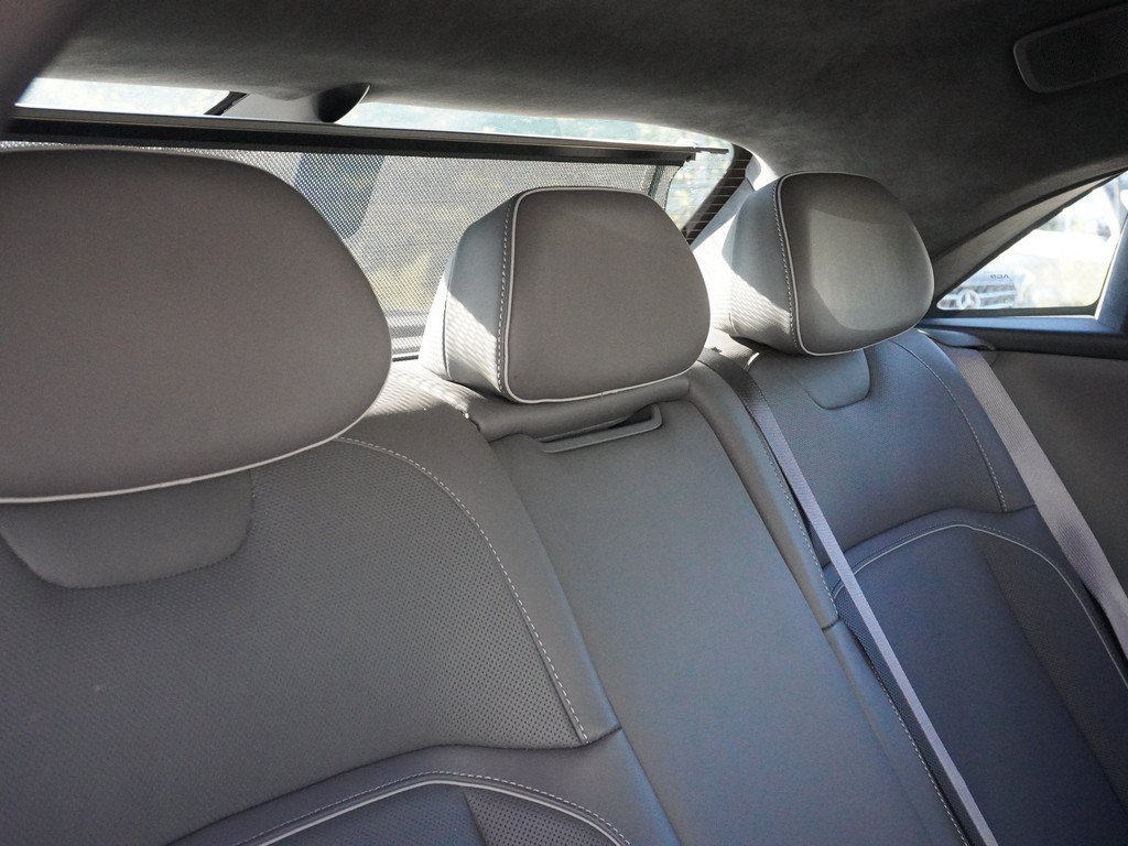 Used 2024 Lucid Air Touring AWD/4WD image 32