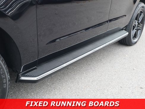 Used 2021 Ford Expedition XLT image 12