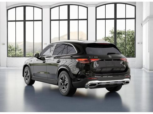 New 2026 Mercedes-Benz GLC 300 4MATIC image 28