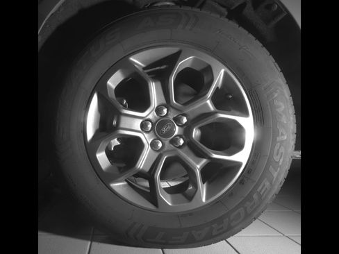 Used 2023 Ford Maverick XLT FWD image 27