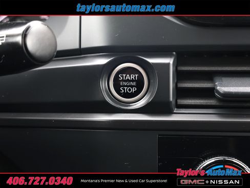 Used 2024 Nissan Pathfinder S image 23