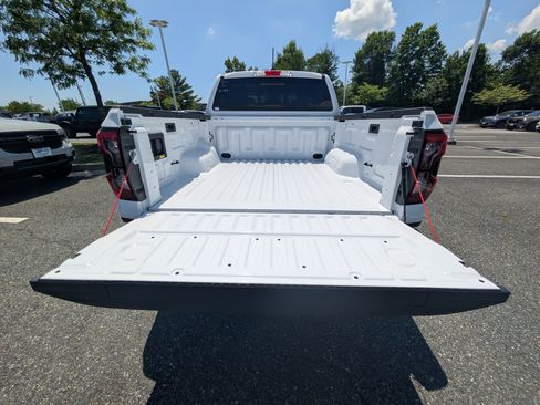 New 2026 Ford Ranger XLT w/ Equipment Group 301A High AWD/4WD image 8