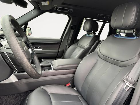 New 2026 Land Rover Range Rover SE AWD/4WD image 9