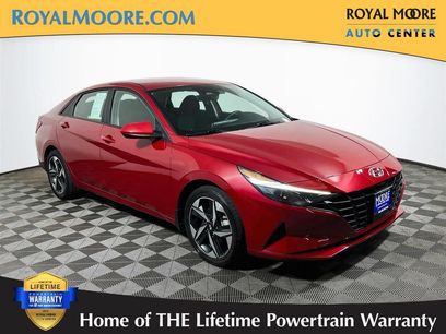 Used 2023 Hyundai Elantra SEL w/ Convenience Package