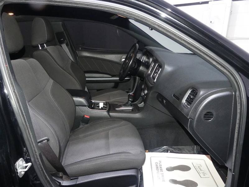 Used 2022 Dodge Charger SXT RWD image 21