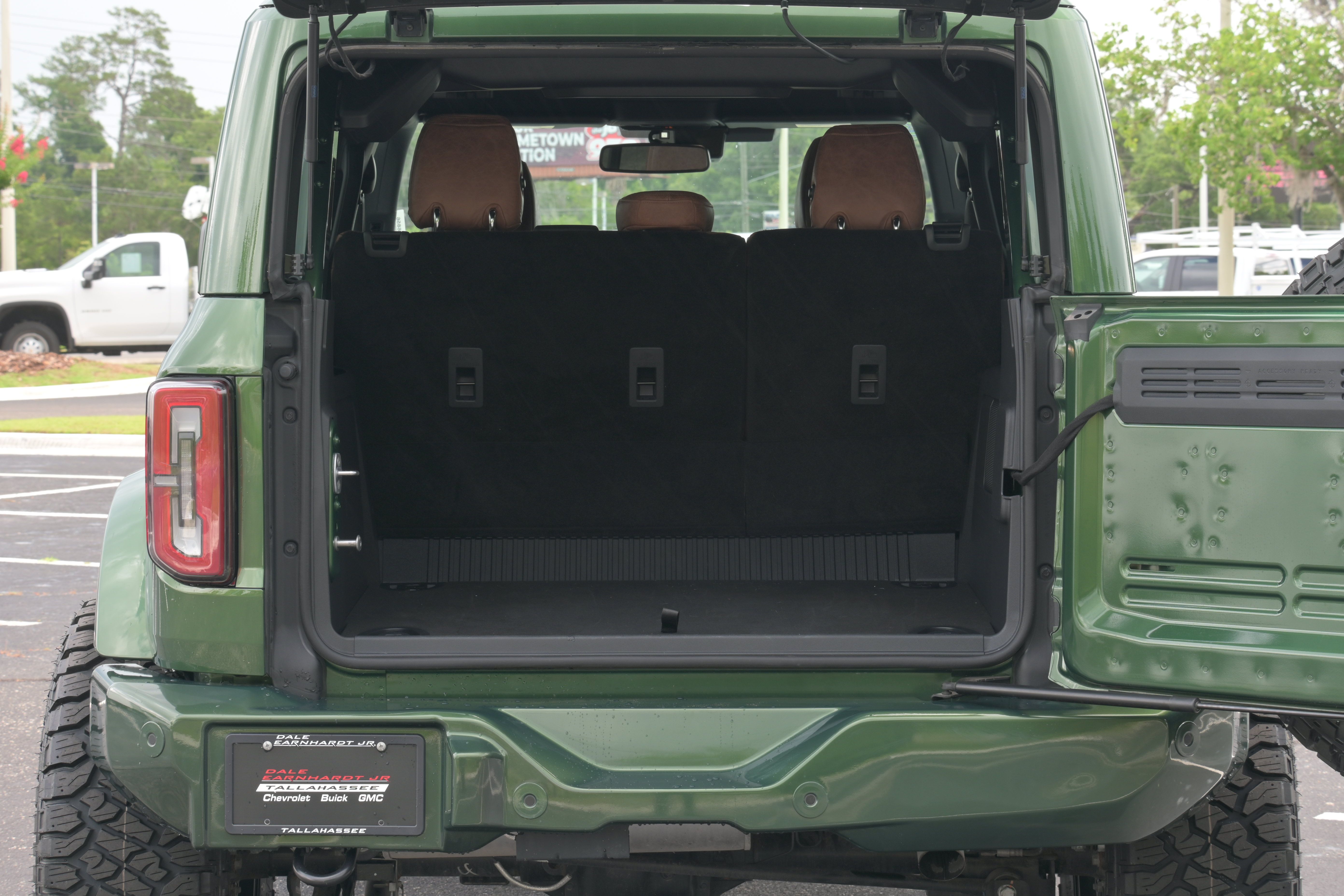 Used 2025 Ford Bronco Outer Banks AWD/4WD image 34
