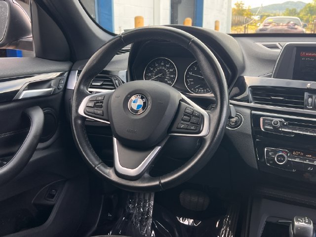 Used 2018 BMW X1 xDrive28i AWD/4WD image 17
