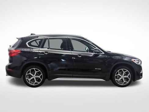 Used 2017 BMW X1 xDrive28i AWD/4WD image 6